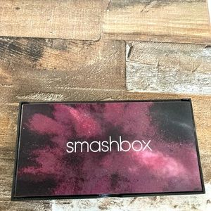 Unused eyeshadow palette